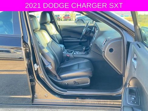 Used 2021 Dodge Charger SXT w/ Leather Interior Group image 10