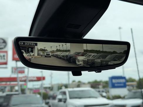 Used 2023 GMC Sierra 2500 AT4 w/ AT4 Premium Plus Package AWD/4WD image 23