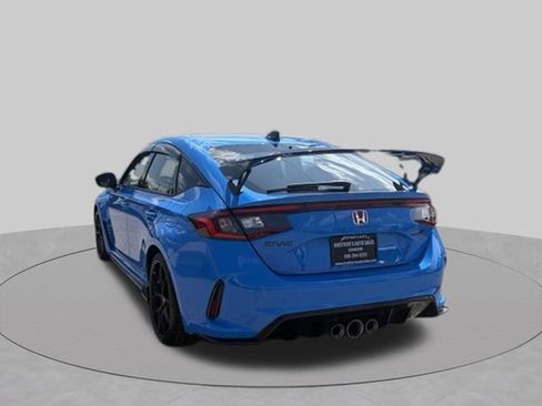 Used 2025 Honda Civic Type R image 4