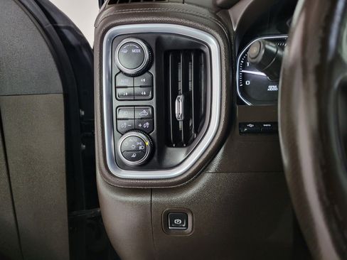 Used 2021 GMC Sierra 2500 Denali w/ Denali Ultimate Package image 29