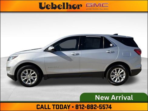 Used 2018 Chevrolet Equinox LT FWD image 16
