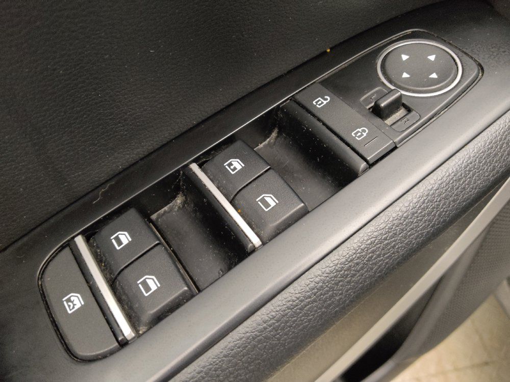 Used 2021 Kia Soul LX FWD image 27