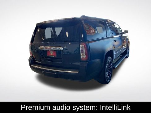 Used 2019 GMC Yukon XL Denali w/ Denali Ultimate Package AWD/4WD image 19