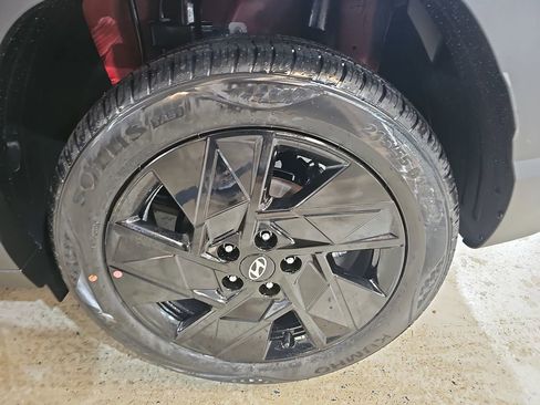 New 2026 Hyundai Kona SEL Sport FWD image 31