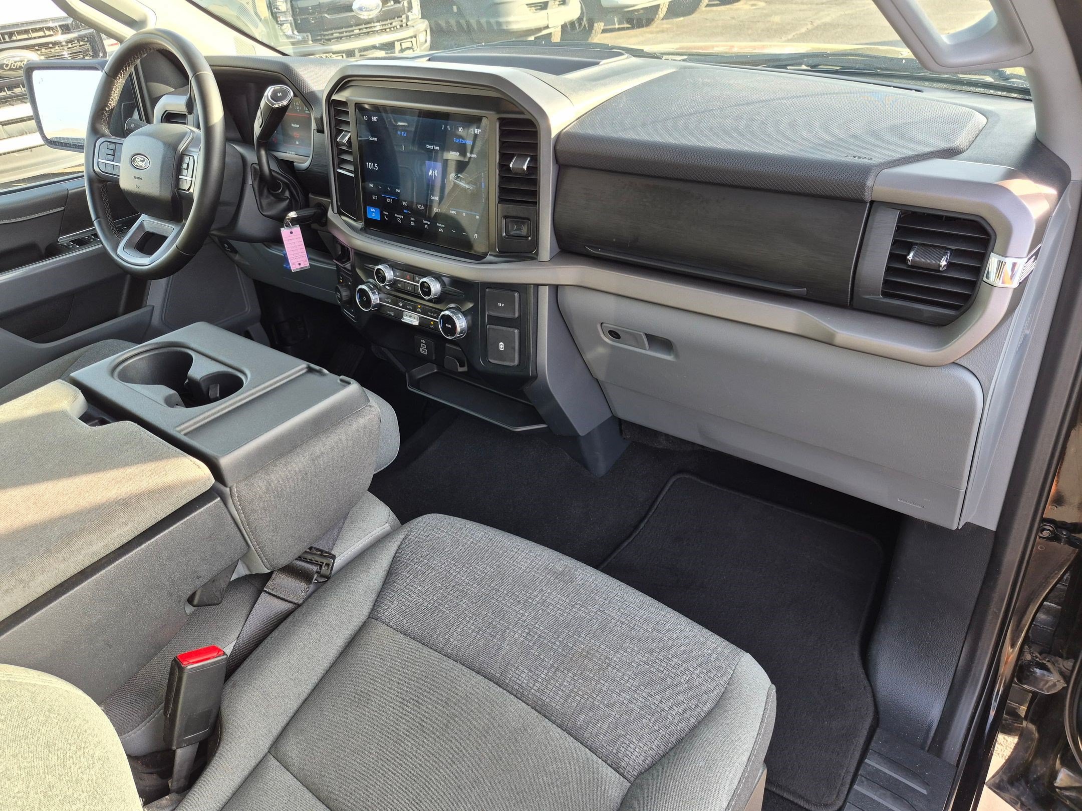 Used 2025 Ford F150 XLT w/ Equipment Group 301A Standard AWD/4WD image 33