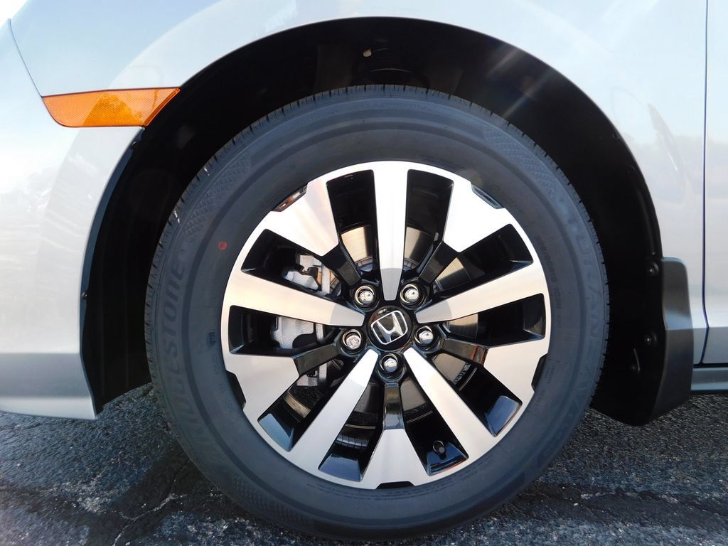 New 2027 Honda Odyssey EX-L image 10