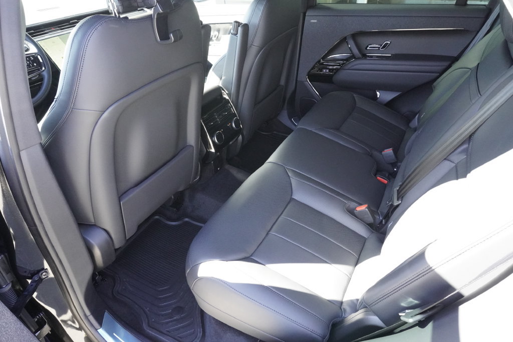 New 2026 Land Rover Range Rover Sport Dynamic SE AWD/4WD image 29