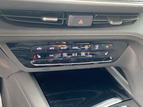 Certified 2023 Buick Envision Preferred image 13
