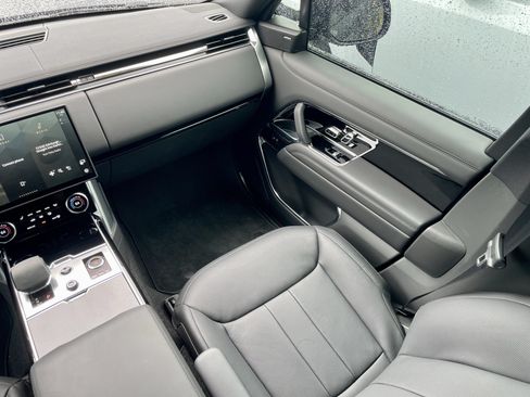 Used 2023 Land Rover Range Rover SE AWD/4WD image 18