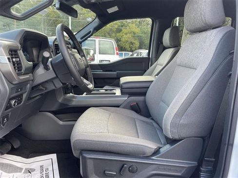 New 2025 Ford F150 XLT w/ Equipment Group 302A MID image 15