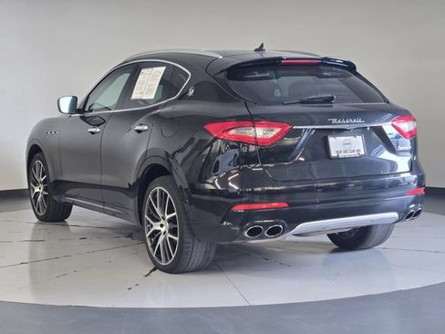 Used 2017 Maserati Levante S AWD/4WD image 6