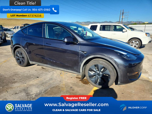 Used 2024 Tesla Model Y Long Range AWD/4WD image 5