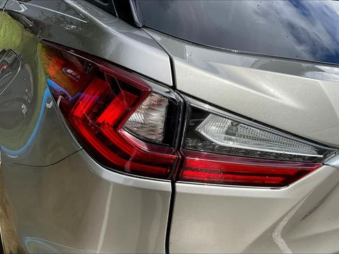 Used 2017 Lexus RX 350 FWD w/ Premium Package image 28