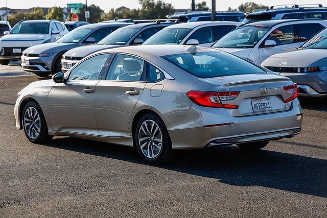 Used 2018 Honda Accord Hybrid image 2