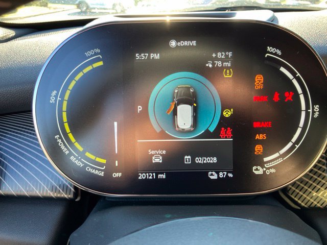 Certified 2024 MINI Cooper SE w/ MINI Resolute Edition FWD image 3