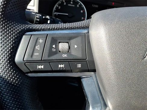 Used 2022 Mitsubishi Outlander SEL image 26