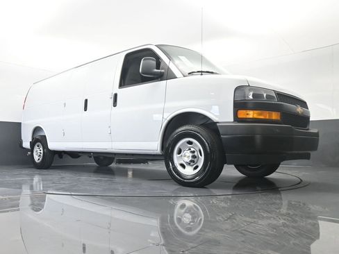 New 2025 Chevrolet Express 3500 Extended w/ Driver Convenience Package image 55