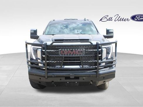 Used 2025 GMC Sierra 3500 SLT w/ Texas SLT Premium Package AWD/4WD image 2
