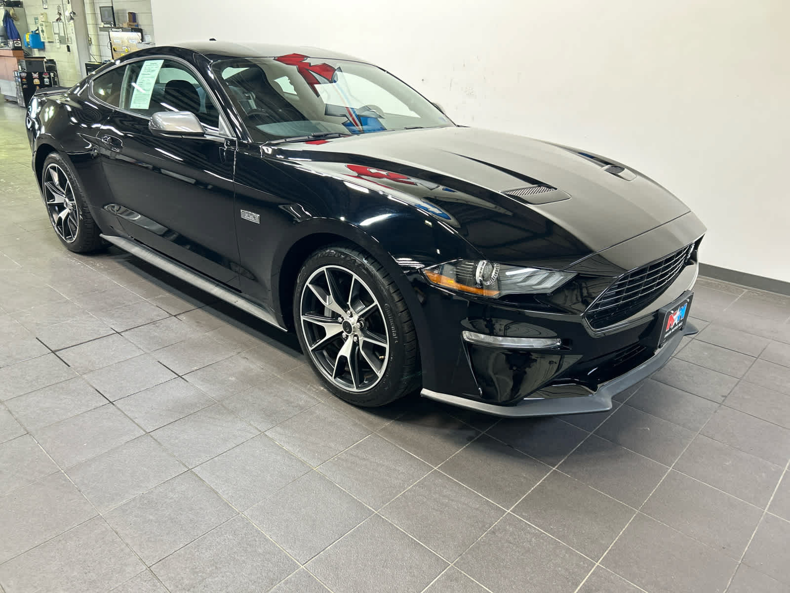 Used 2020 Ford Mustang Coupe w/ 2.3L High Performance Package RWD image 2
