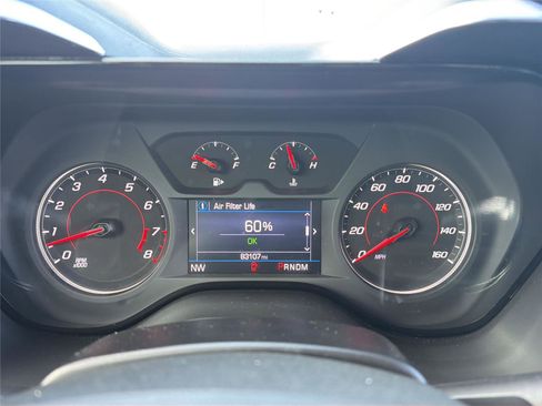 Used 2021 Chevrolet Camaro LT w/ RS Package image 17