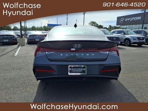 New 2026 Hyundai Elantra SEL Sport Premium FWD image 4