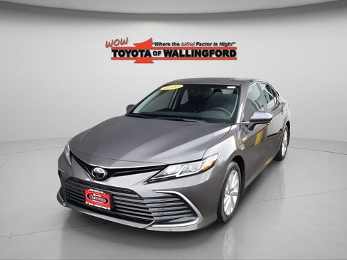 Certified 2023 Toyota Camry LE FWD image 1