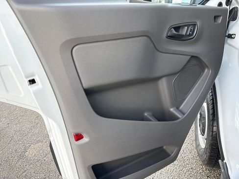 New 2026 Ford Transit 250 148 High Roof RWD image 18