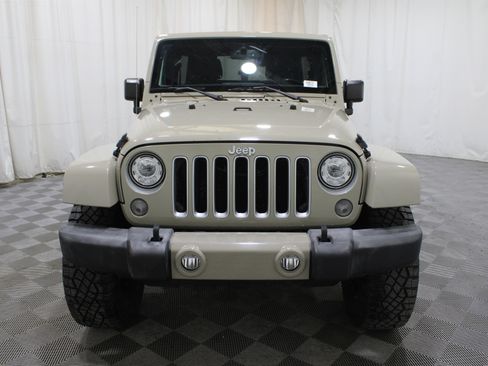 Used 2014 Buick LaCrosse Leather w/ Driver Confidence Package image 45