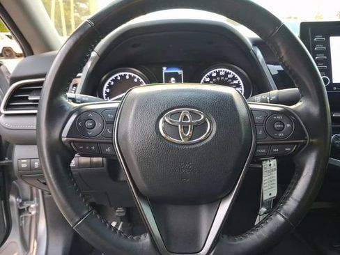 Used 2024 Toyota Camry SE FWD image 15