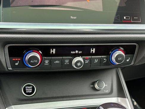 Used 2023 Audi Q3 2.0T Premium image 22