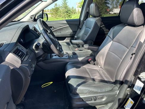 Used 2021 Honda Pilot EX-L image 16