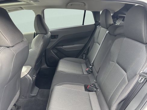 Used 2024 Subaru Crosstrek 2.0i Premium image 31