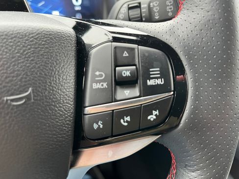 Used 2025 Ford Explorer ST-Line image 15