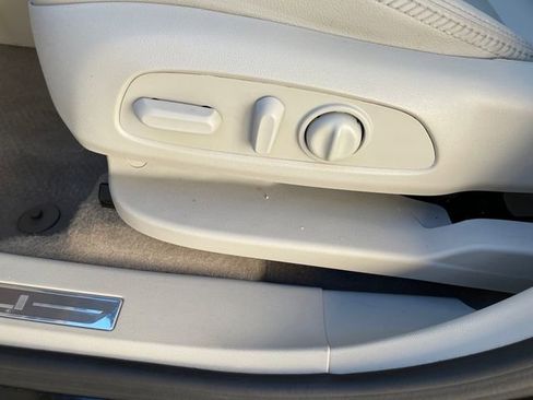 Used 2022 GMC Terrain Denali image 42