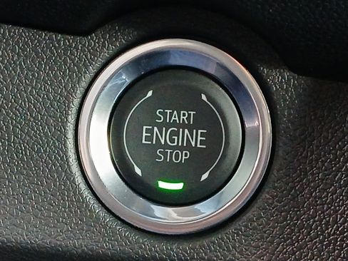 New 2026 Chevrolet Traverse LT w/ Driver Confidence Package image 17