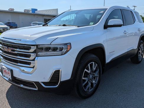 Used 2022 GMC Acadia SLE AWD/4WD image 3