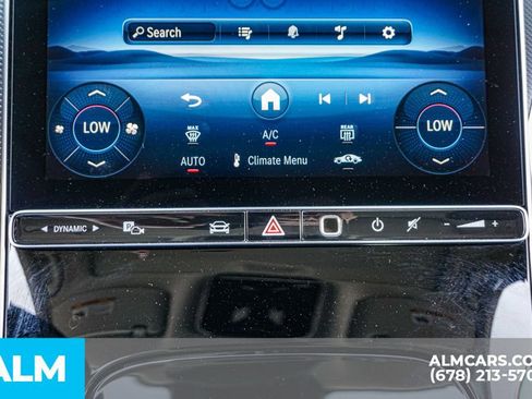 Used 2025 Mercedes-Benz C 300 Sedan image 40
