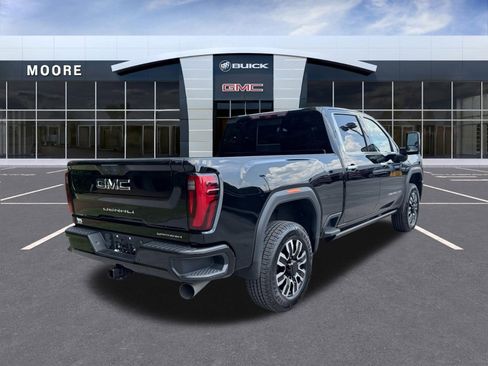 Used 2024 GMC Sierra 2500 Denali Ultimate AWD/4WD image 3