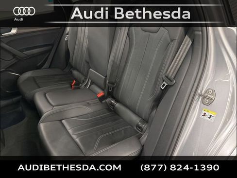Used 2021 Audi Q5 2.0T Premium image 30
