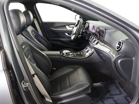 Used 2020 Mercedes-Benz E 63 AMG S image 38