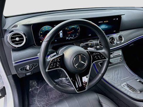 Used 2023 Mercedes-Benz E 350 4MATIC Sedan w/ Premium Package image 8