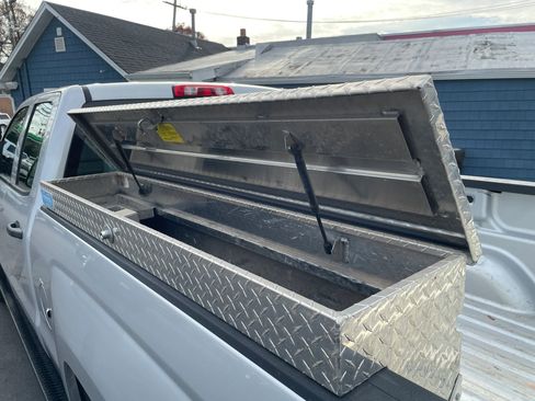 Used 2015 Chevrolet Silverado 2500 W/T w/ Snow Plow Prep Package image 40