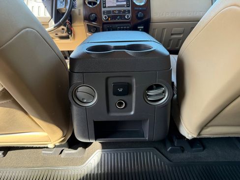 Used 2011 Ford F350 Lariat w/ Lariat Ultimate Pkg image 25