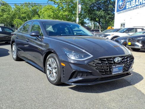 Certified 2023 Hyundai Sonata SEL FWD image 1