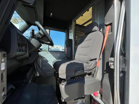 Used 2023 Chevrolet Brightdrop 600 w/ Active Safety Package 2 AWD/4WD image 11