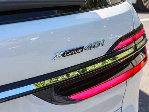 New 2027 BMW X7 xDrive40i AWD/4WD image 25
