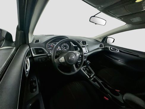Used 2018 Nissan Sentra SV FWD image 18