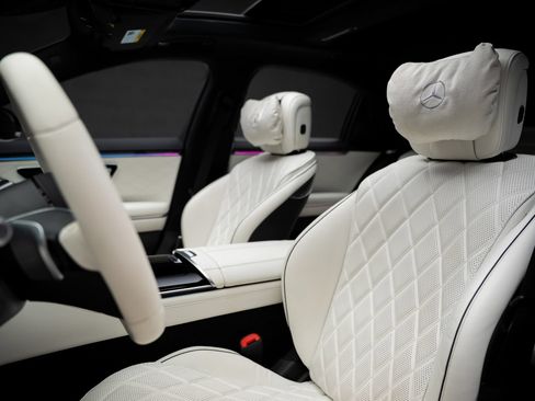 Used 2024 Mercedes-Benz S 580 4MATIC Sedan image 61