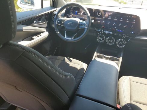 Used 2026 Chevrolet Blazer EV LT w/ Midnight/Sport Edition FWD image 10