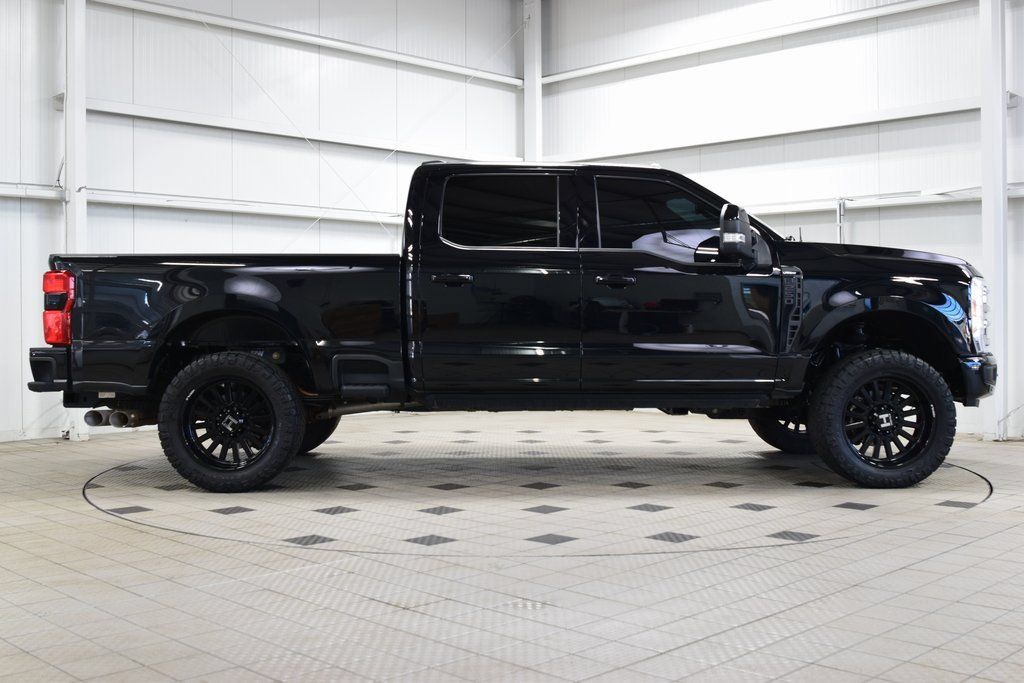 Used 2023 Ford F250 Lariat w/ Lariat Ultimate Package AWD/4WD image 8
